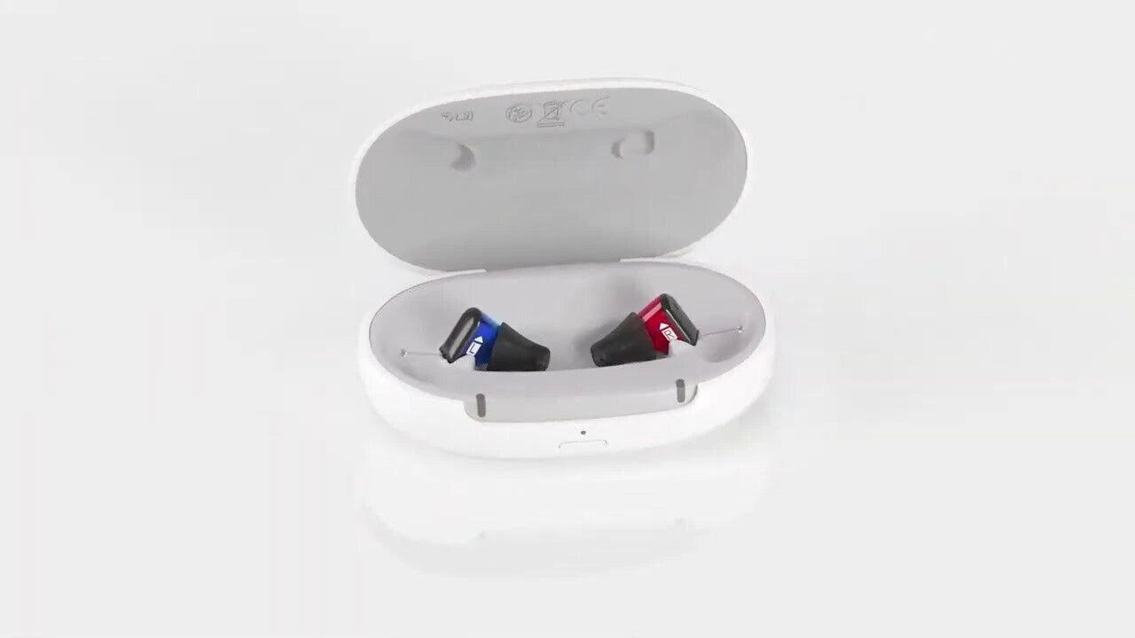 Signia Silk Charge & Go 7 IX Hearing Aids (Pair L & R) with Charger – Rechargeable, Digital Noise Reduction, Directional Microphones – Premium Level